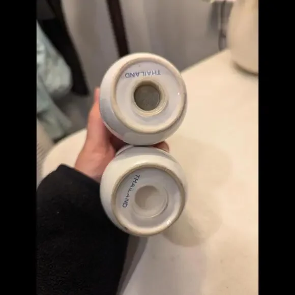 Vintage Gabriele Salt & Pepper Set By Studio Nova/Made In Thailand - Picture 3 of 3